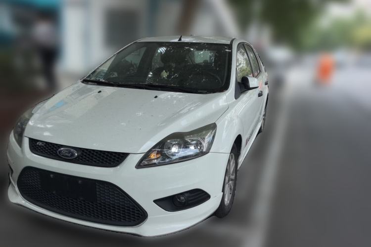 Used Ford Focus 2013 Hatchback Classic 1.8L Manual Base Model Guazi used car, China used car export, Used car for sale, Used  cars, Cheapest cars for sale