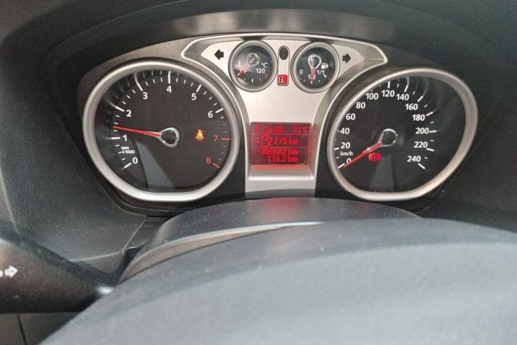 Used Ford Focus 2013 Hatchback Classic 1.8L Automatic Millionth Anniversary Edition Odometer Close Up