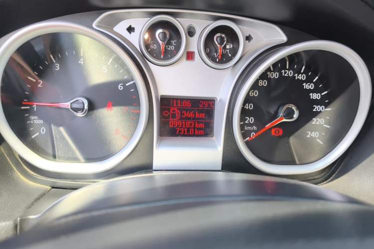 Used Ford Focus 2013 Hatchback Classic 1.8L Automatic Base Model Odometer Close Up