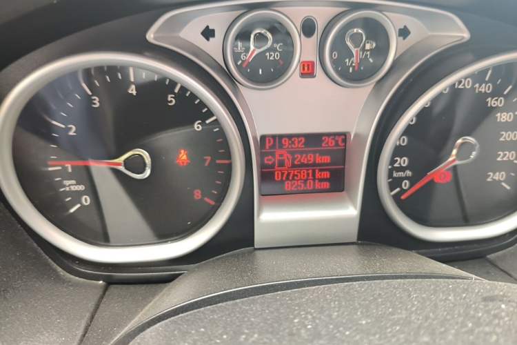 Used Ford Focus 2013 Hatchback Classic 1.8L Automatic Base Model Odometer Close Up