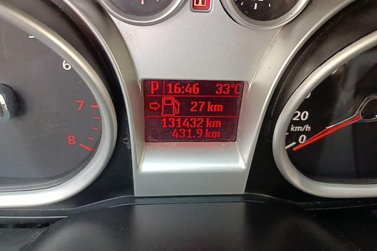 Used Ford Focus 2013 Hatchback Classic 1.8L Automatic Base Model Odometer Close Up