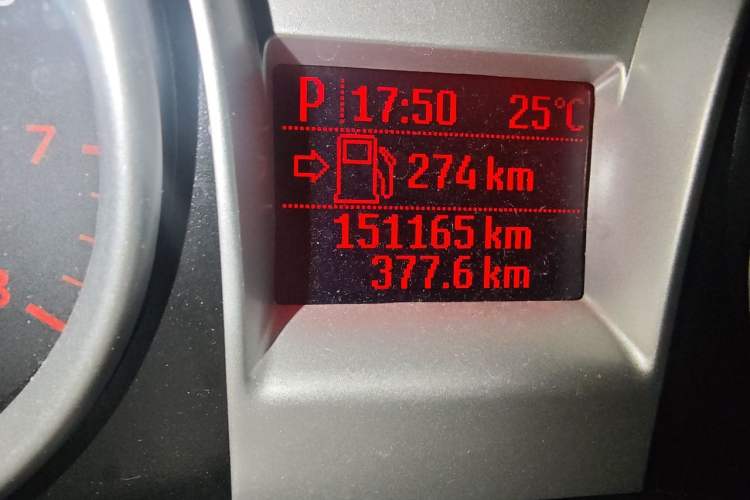 Used Ford Focus 2013 Sedan Classic 1.8L Automatic Millionth Anniversary Edition Odometer Close Up