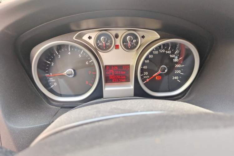 Used Ford Focus 2013 Hatchback Classic 1.8L Automatic Base Model Odometer Close Up
