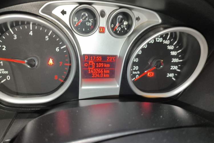 Used Ford Focus 2013 Hatchback Classic 1.8L Automatic Base Model Odometer Close Up