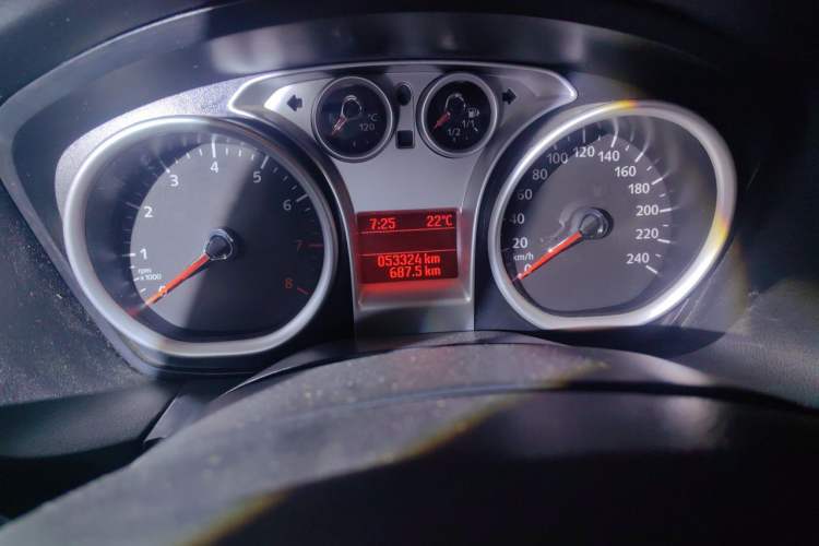 Used Ford Focus 2013 Hatchback Classic 1.8L Automatic Base Model Odometer Close Up