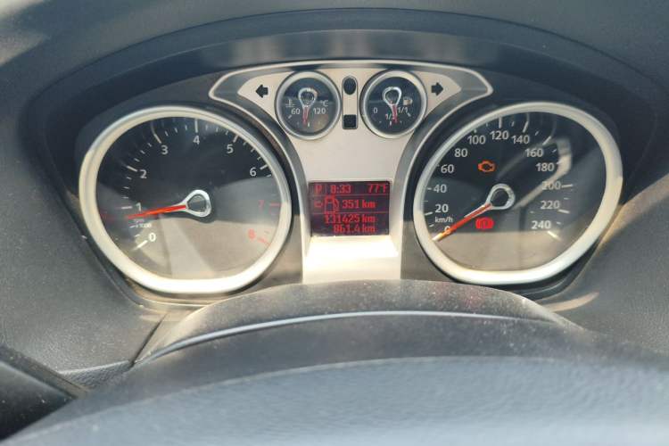 Used Ford Focus 2013 Hatchback Classic 1.8L Automatic Millionth Anniversary Edition Odometer Close Up