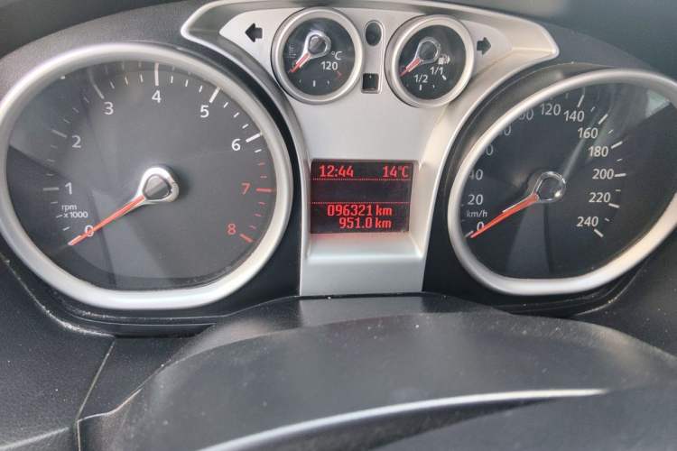 Used Ford Focus 2013 Hatchback Classic 1.8L Automatic Base Model Odometer Close Up