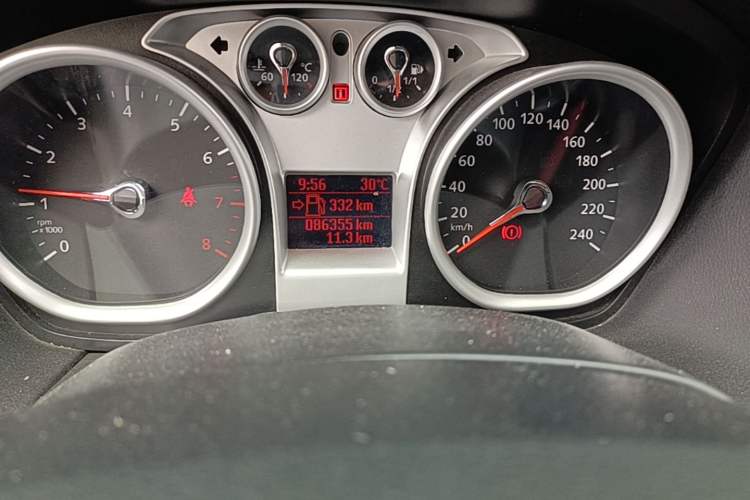 Used Ford Focus 2013 Hatchback Classic 1.8L Manual Base Model Odometer Close Up
