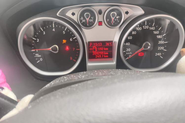 Used Ford Focus 2013 Hatchback Classic 1.8L Automatic Fashion Edition Odometer Close Up