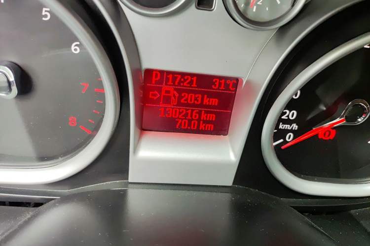 Used Ford Focus 2013 Hatchback Classic 1.8L Automatic Base Model Odometer Close Up