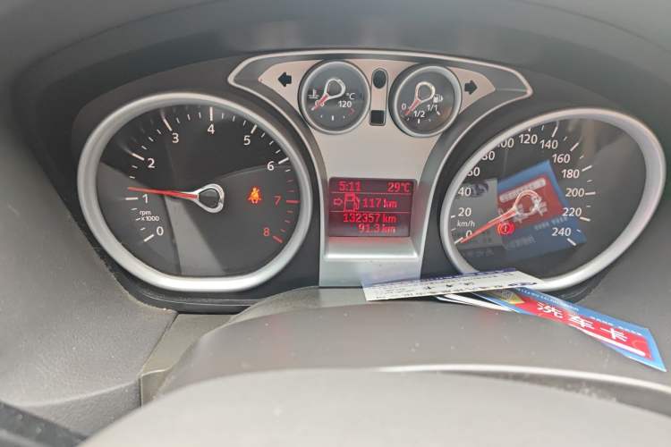Used Ford Focus 2013 Sedan Classic 1.8L Manual Base Model Odometer Close Up
