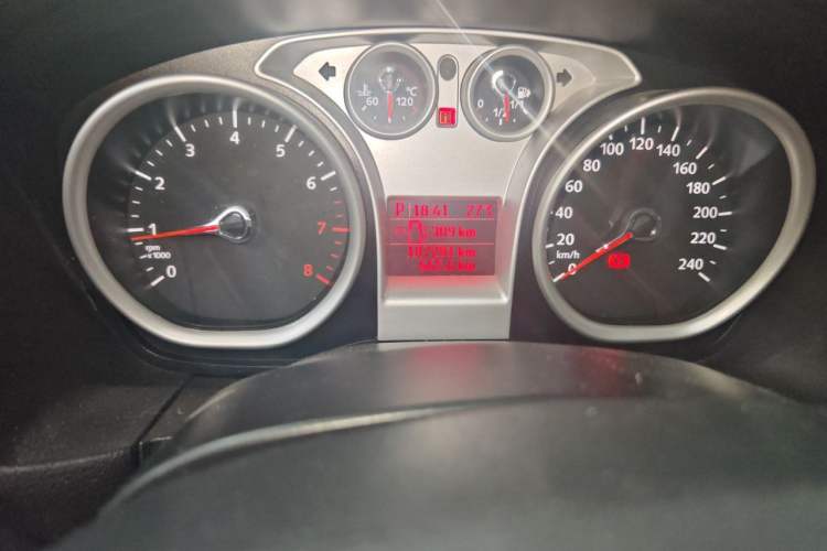 Used Ford Focus 2013 Hatchback Classic 1.8L Automatic Base Model Odometer Close Up