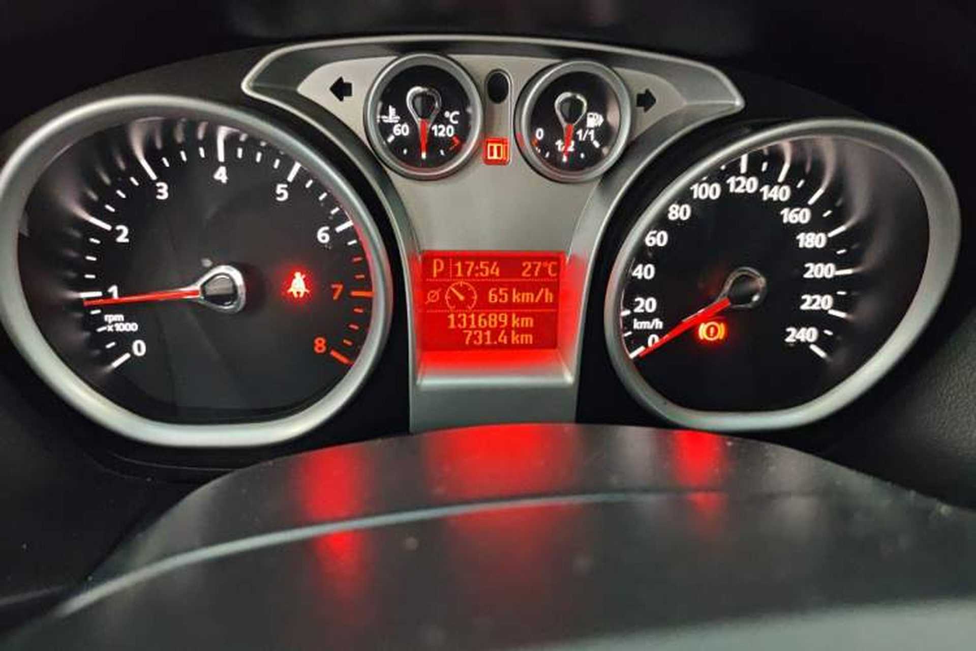 Used Ford Focus 2013 Hatchback Classic 1.8L Automatic Base Model Odometer Close Up