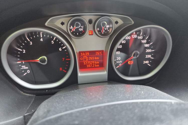 Used Ford Focus 2013 Hatchback Classic 1.8L Manual Base Model Odometer Close Up