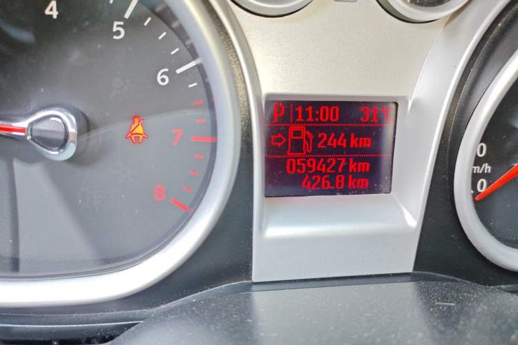 Used Ford Focus 2013 Hatchback Classic 1.8L Automatic Millionth Anniversary Edition Odometer Close Up
