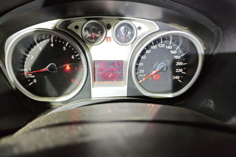 Used Ford Focus 2013 Hatchback Classic 1.8L Manual Base Model Odometer Close Up