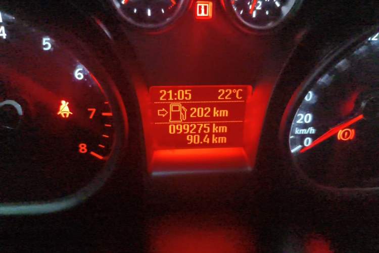 Used Ford Focus 2013 Hatchback Classic 1.8L Manual Base Model Odometer Close Up
