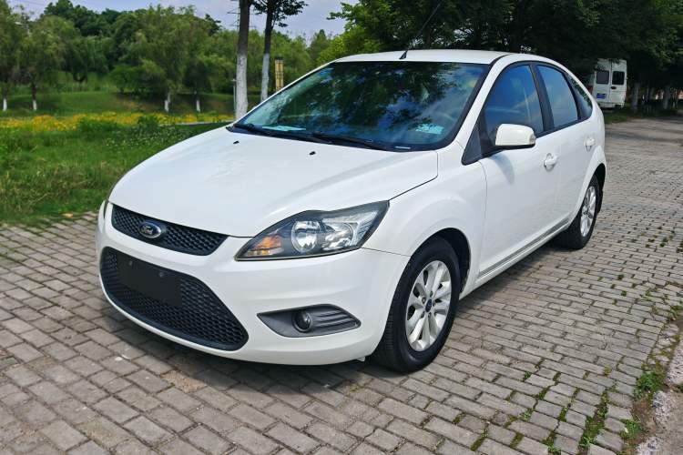 Used Ford Focus 2013 Hatchback Classic 1.8L Automatic Base Model Guazi used car, China used car export, Used car for sale, Used  cars, Cheapest cars for sale