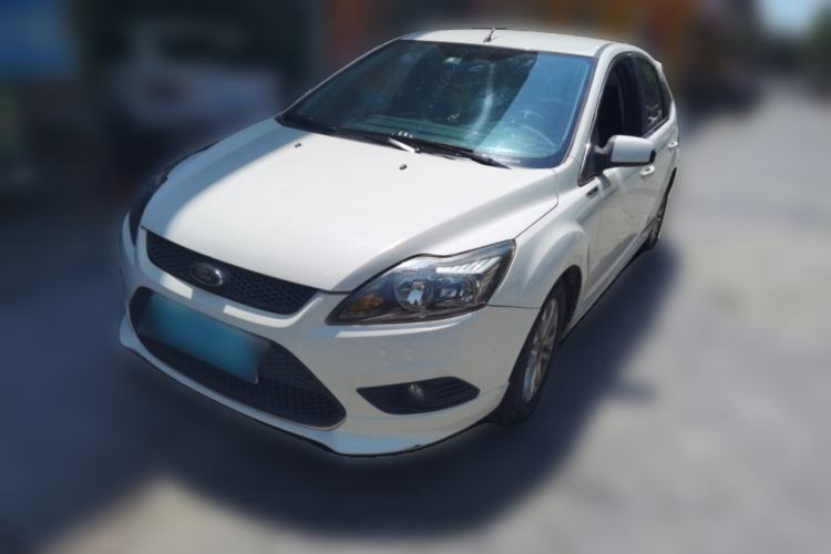 Used Ford Focus 2013 Hatchback Classic 1.8L Manual Base Model Guazi used car, China used car export, Used car for sale, Used cars, Cheapest cars for sale