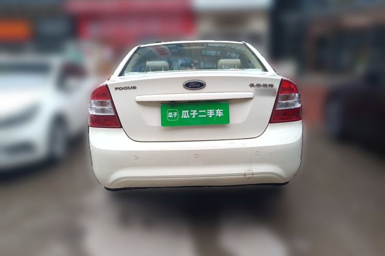 Used Ford Focus 2013 Sedan Classic 1.8L Manual Base Model Rear