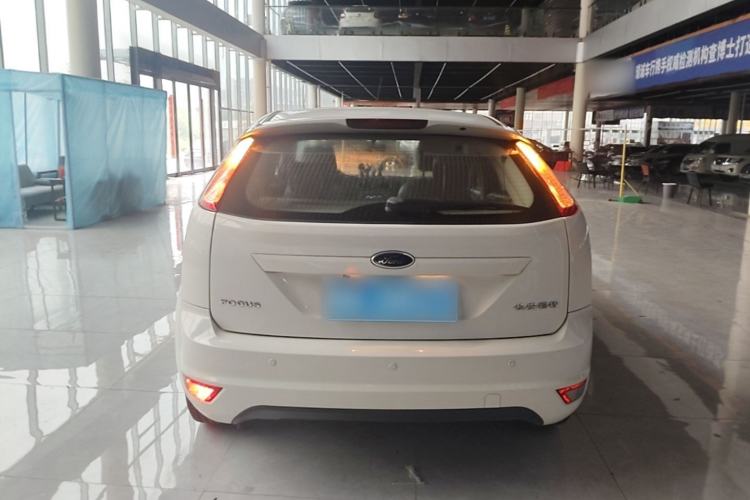 Used Ford Focus 2013 Hatchback Classic 1.8L Automatic Fashion Edition Rear