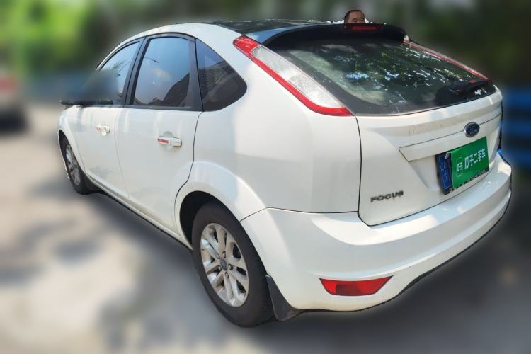 Used Ford Focus 2013 Hatchback Classic 1.8L Manual Base Model Rear Left 45 Deg