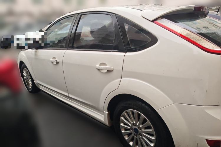 Used Ford Focus 2013 Hatchback Classic 1.8L Automatic Fashion Edition Rear Left 45 Deg