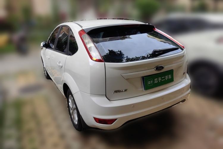 Used Ford Focus 2013 Hatchback Classic 1.8L Automatic Millionth Anniversary Edition Rear Left 45 Deg