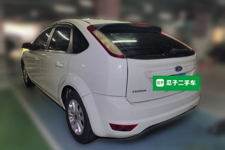 Used Ford Focus 2013 Hatchback Classic 1.8L Automatic Base Model Rear Left 45 Deg