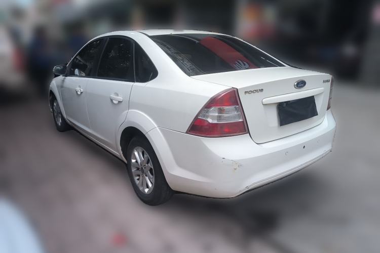 Used Ford Focus 2013 Sedan Classic 1.8L Automatic Base Model Rear Left 45 Deg