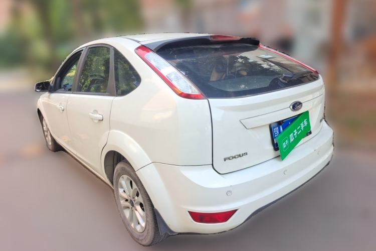 Used Ford Focus 2013 Hatchback Classic 1.8L Automatic Base Model Rear Left 45 Deg
