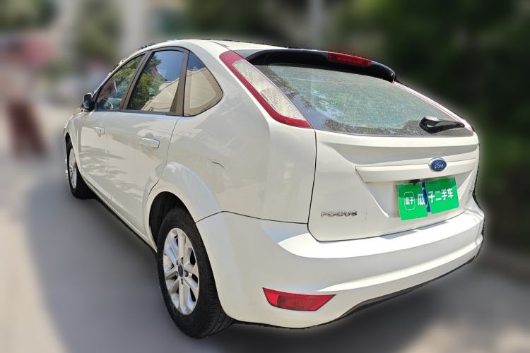 Used Ford Focus 2013 Hatchback Classic 1.8L Automatic Base Model Rear Left 45 Deg