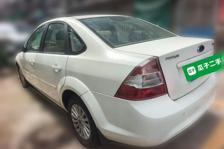 Used Ford Focus 2013 Sedan Classic 1.8L Manual Fashion Edition Rear Left 45 Deg