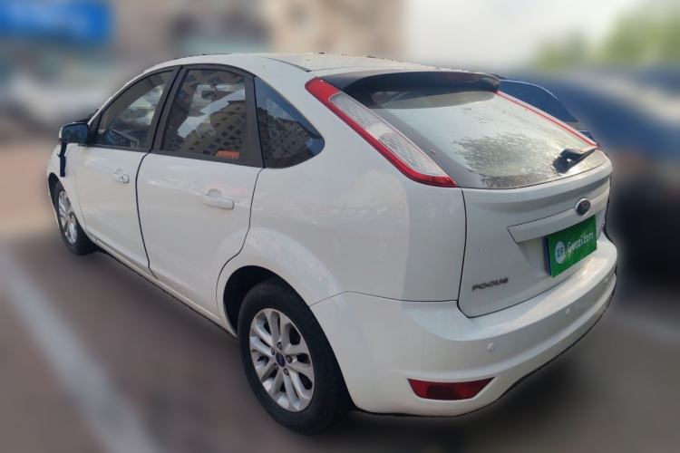 Used Ford Focus 2013 Hatchback Classic 1.8L Automatic Base Model Rear Left 45 Deg