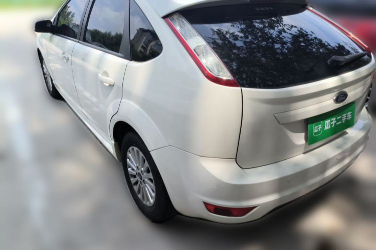 Used Ford Focus 2013 Hatchback Classic 1.8L Manual Fashion Edition Rear Left 45 Deg