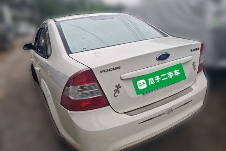 Used Ford Focus 2013 Sedan Classic 1.8L Manual Base Model Rear Left 45 Deg