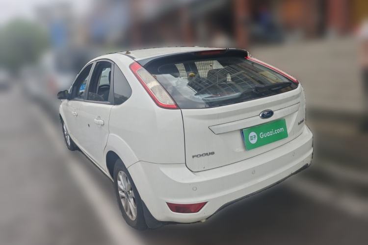 Used Ford Focus 2013 Hatchback Classic 1.8L Manual Base Model Rear Left 45 Deg