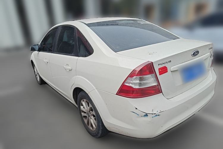 Used Ford Focus 2013 Sedan Classic 1.8L Manual Base Model Rear Left 45 Deg