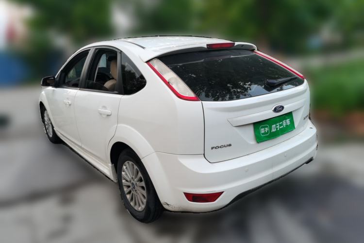 Used Ford Focus 2013 Hatchback Classic 1.8L Automatic Fashion Edition Rear Left 45 Deg