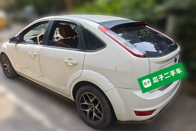 Used Ford Focus 2013 Hatchback Classic 1.8L Automatic Millionth Anniversary Edition Rear Left 45 Deg
