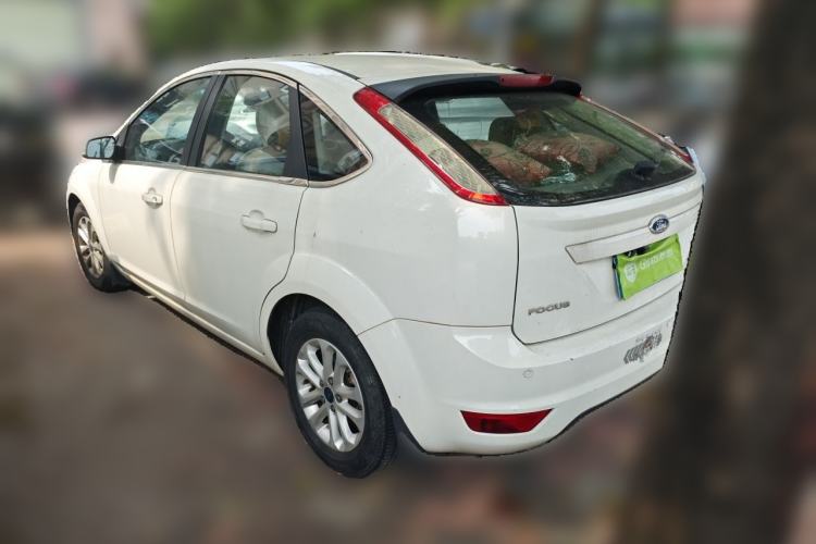 Used Ford Focus 2013 Hatchback Classic 1.8L Automatic Base Model Rear Left 45 Deg