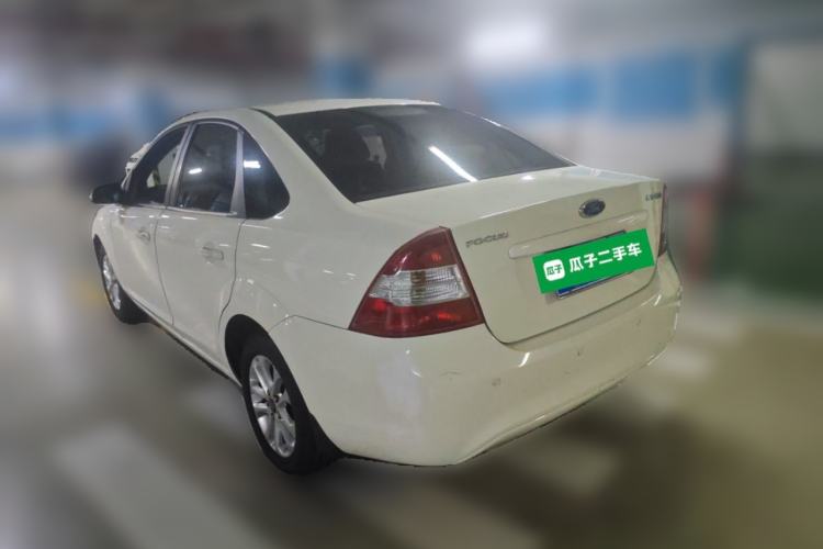 Used Ford Focus 2013 Hatchback Classic 1.8L Automatic Base Model Rear Left 45 Deg
