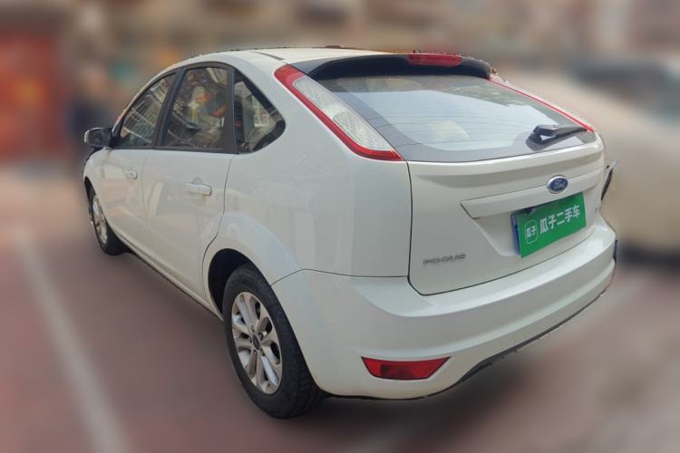 Used Ford Focus 2013 Hatchback Classic 1.8L Manual Base Model Rear Left 45 Deg