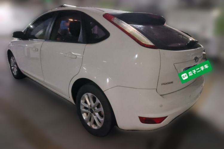 Used Ford Focus 2013 Hatchback Classic 1.8L Automatic Base Model Rear Left 45 Deg
