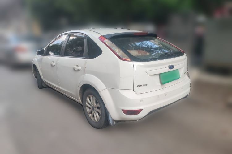 Used Ford Focus 2013 Hatchback Classic 1.8L Automatic Base Model Rear Left 45 Deg
