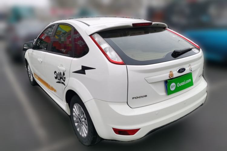 Used Ford Focus 2013 Hatchback Classic 1.8L Automatic Fashion Edition Rear Left 45 Deg