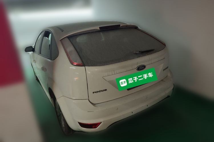 Used Ford Focus 2013 Hatchback Classic 1.8L Automatic Fashion Edition Rear Left 45 Deg