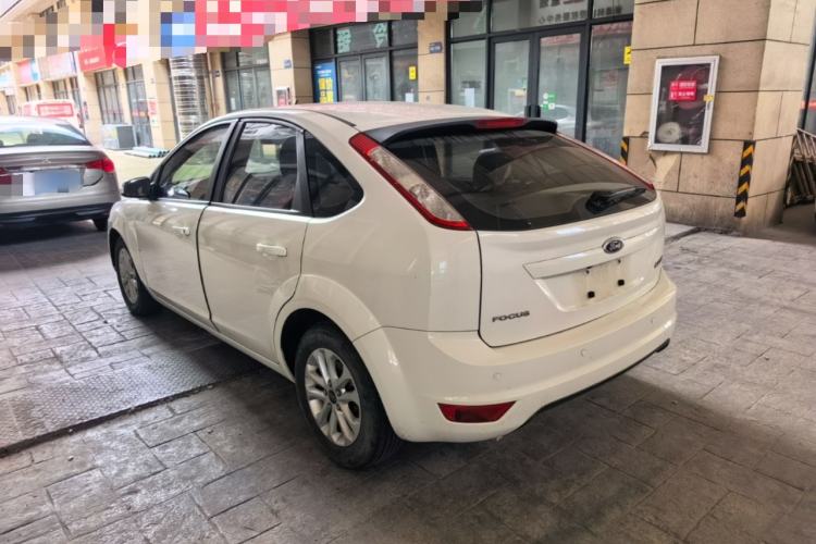 Used Ford Focus 2013 Hatchback Classic 1.8L Automatic Base Model Rear Left 45 Deg