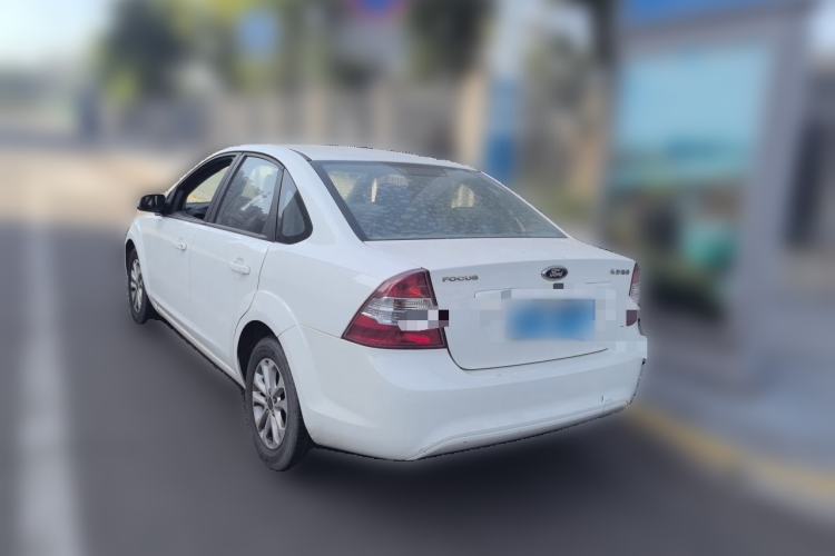 Used Ford Focus 2013 Sedan Classic 1.8L Manual Base Model Rear Left 45 Deg
