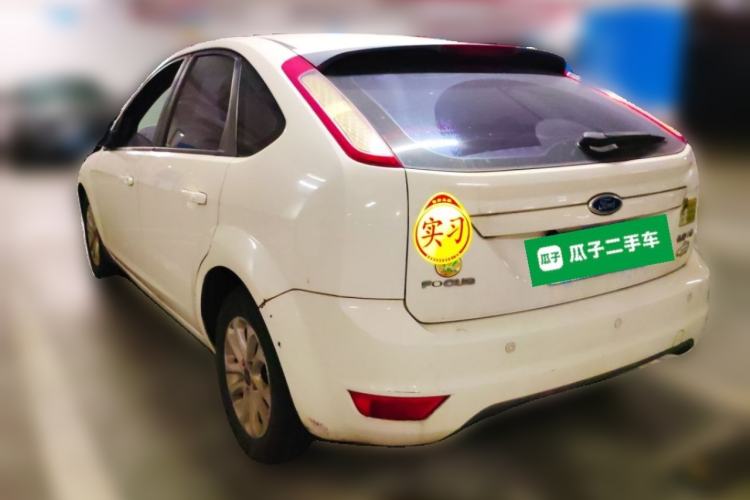 Used Ford Focus 2013 Hatchback Classic 1.8L Automatic Millionth Anniversary Edition Rear Left 45 Deg
